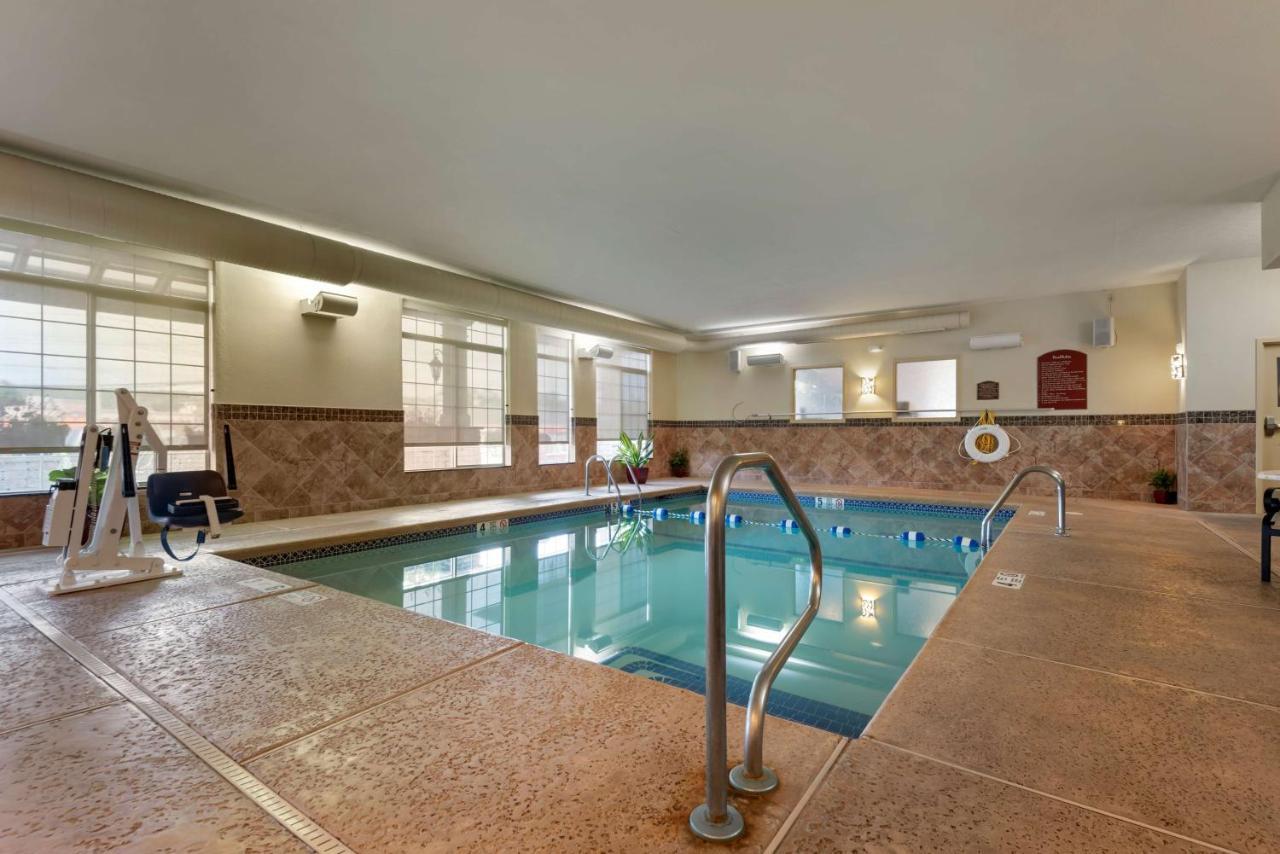Best Western Plus Vineyard Inn And Suites Penn Yan Eksteriør billede