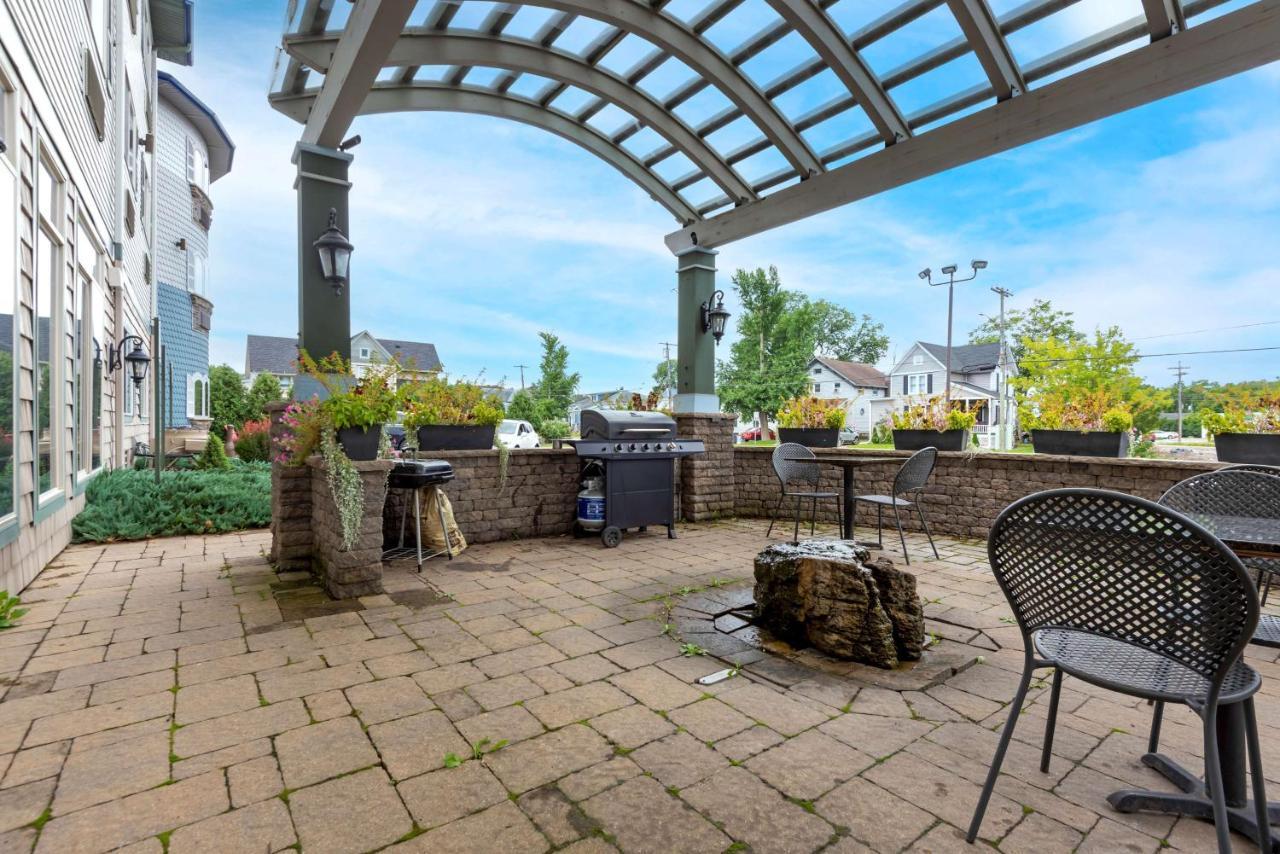 Best Western Plus Vineyard Inn And Suites Penn Yan Eksteriør billede