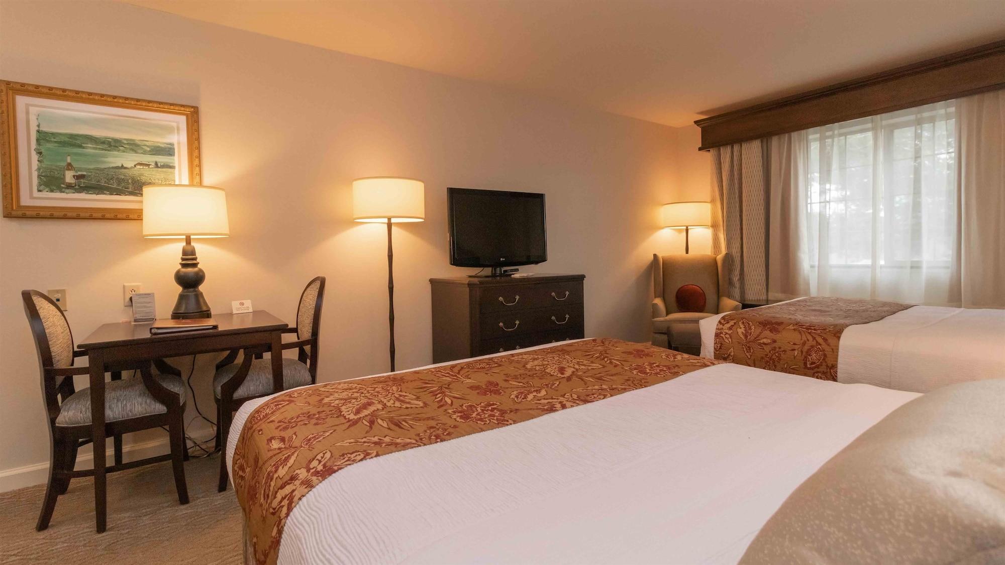 Best Western Plus Vineyard Inn And Suites Penn Yan Eksteriør billede